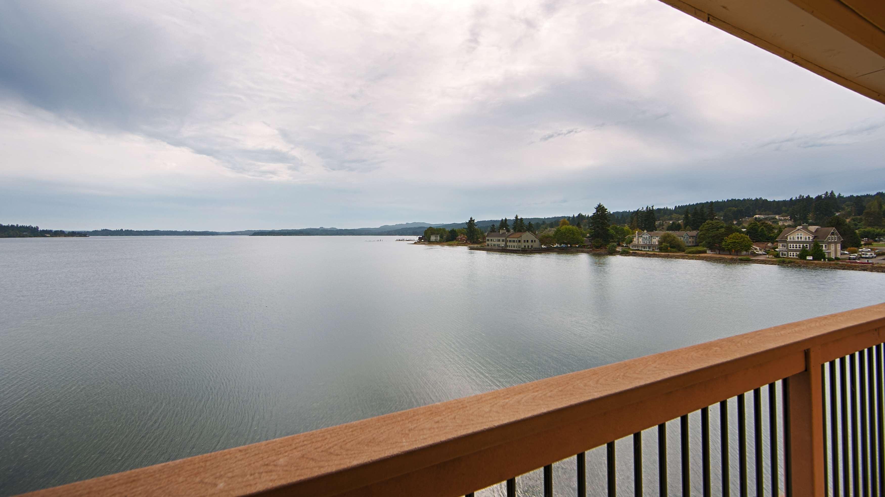 Best Western Plus Silverdale Beach Hotel Extérieur photo