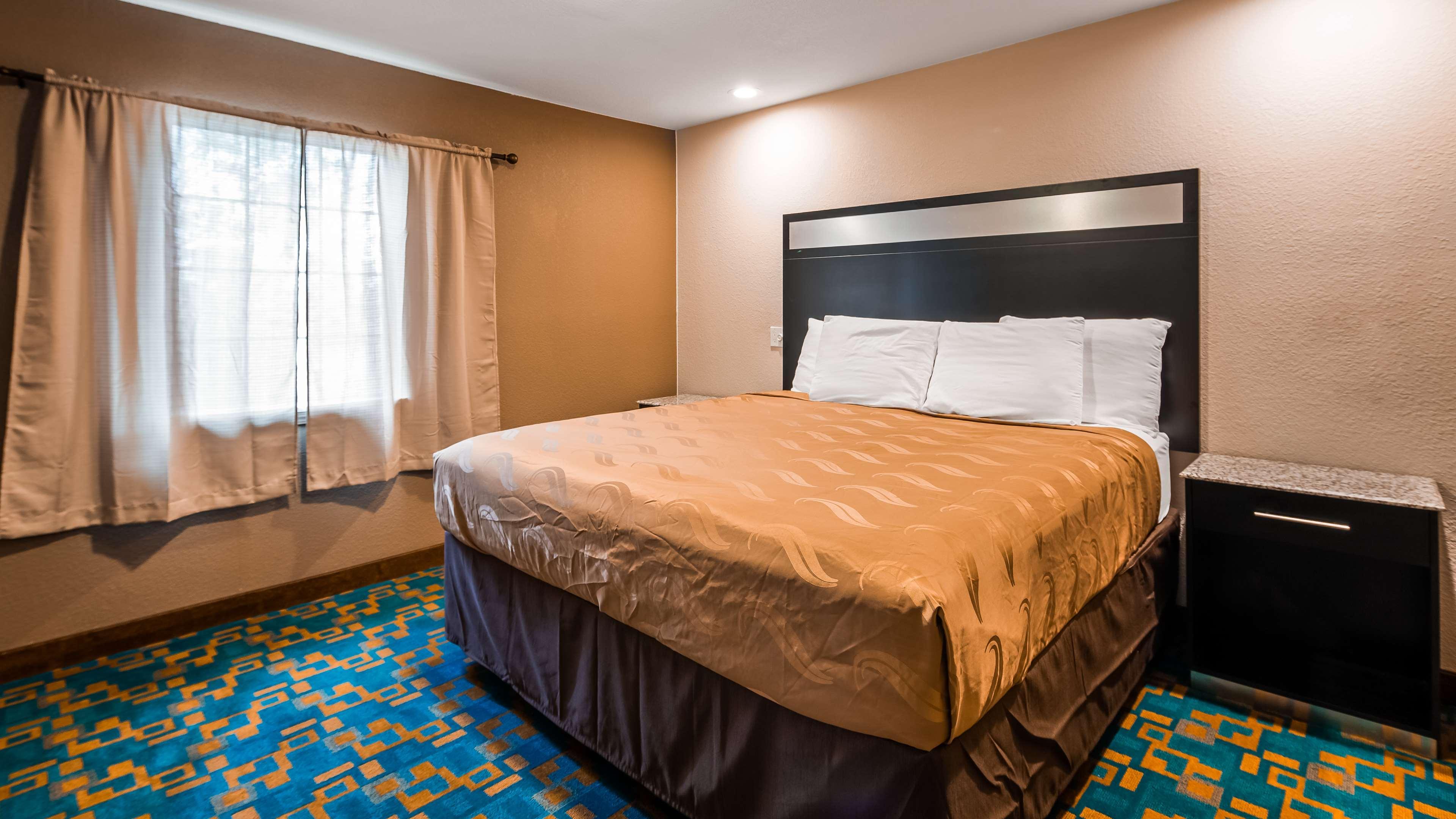 Best Western Plus Silverdale Beach Hotel Extérieur photo