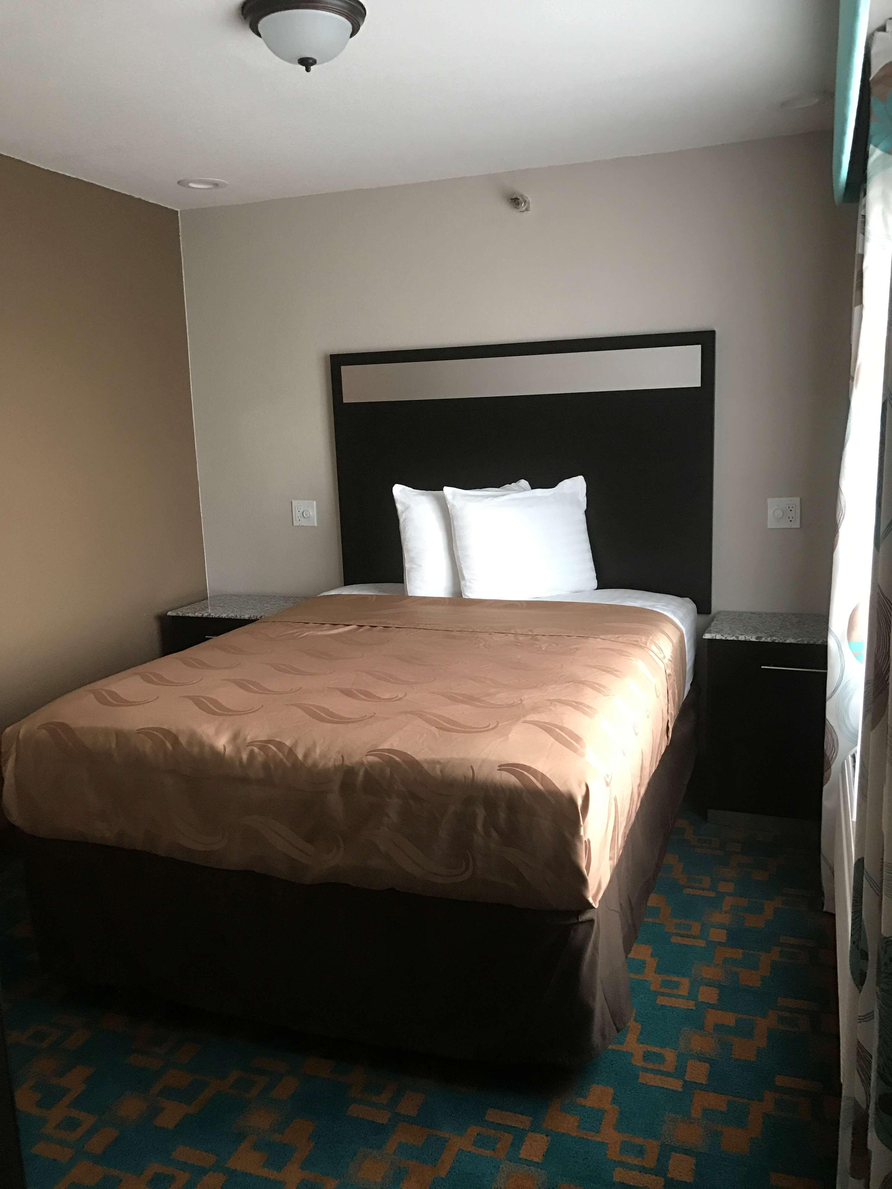 Best Western Plus Silverdale Beach Hotel Extérieur photo