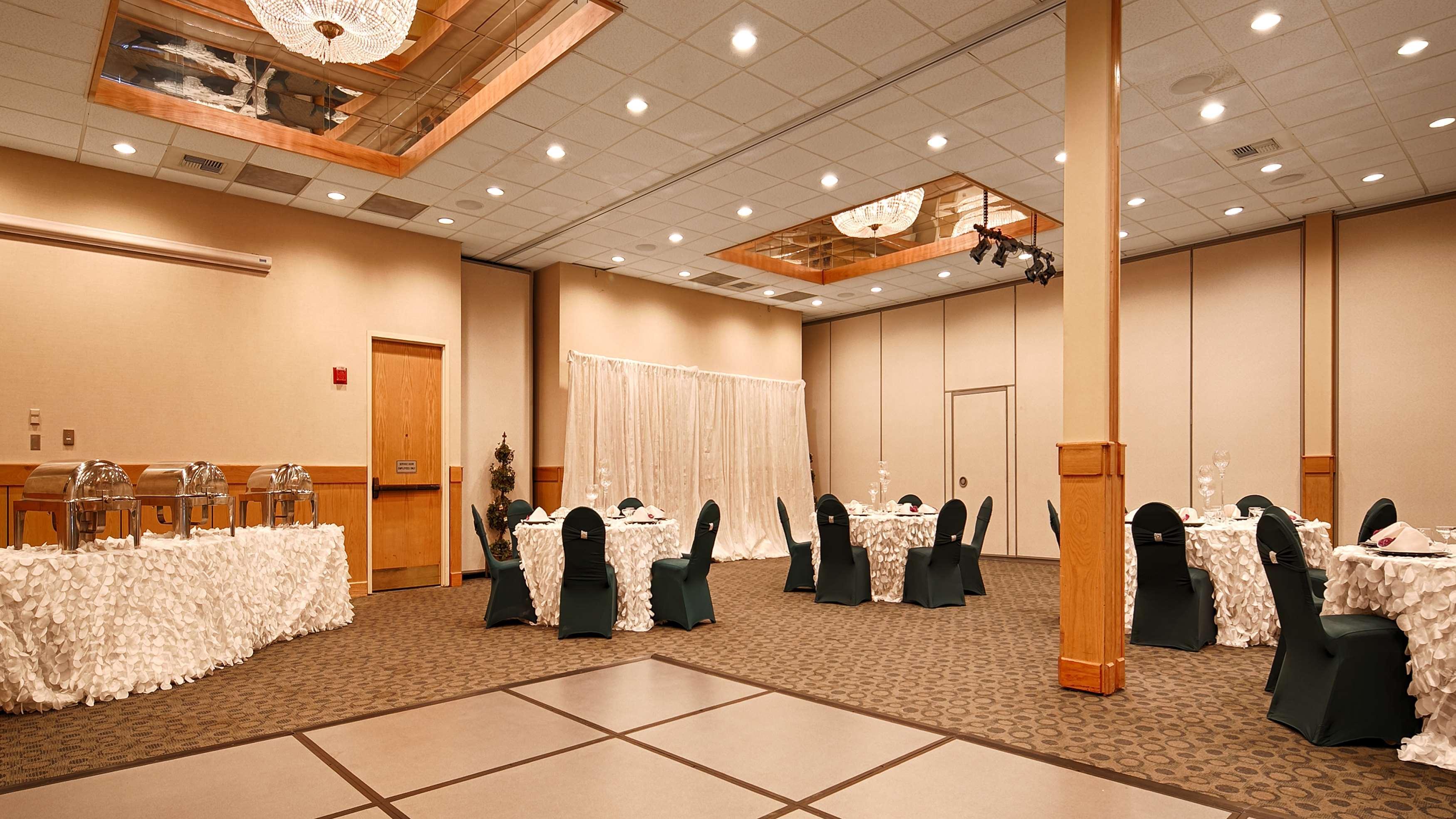 Best Western Plus Silverdale Beach Hotel Extérieur photo